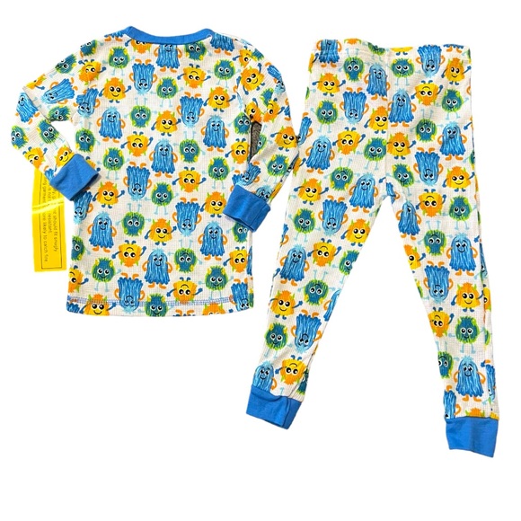 NWT Mon Petit 2-Piece Coordinated Pajama Set - Size 3T - Picture 2 of 4